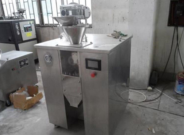 GZL系列干法輥壓制粒機(jī)